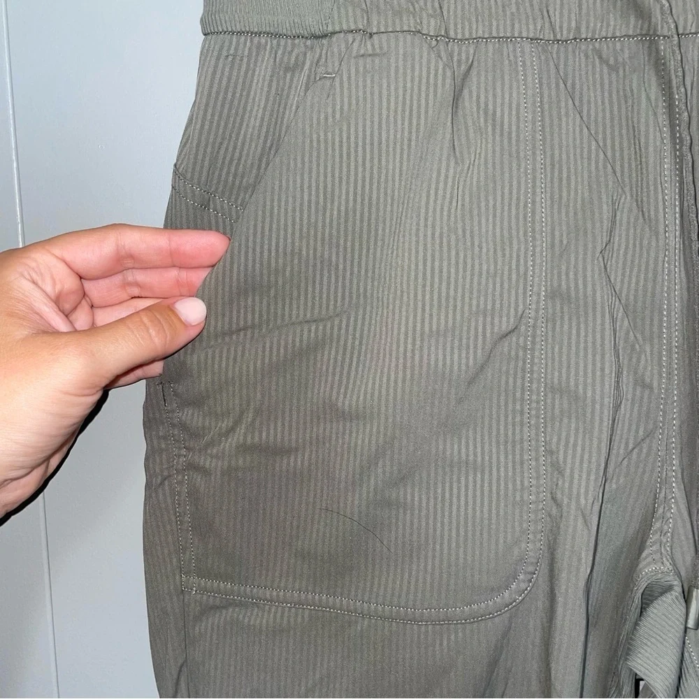 Lululemon Beyond the Studio Crop Grey Sage Green Size 4